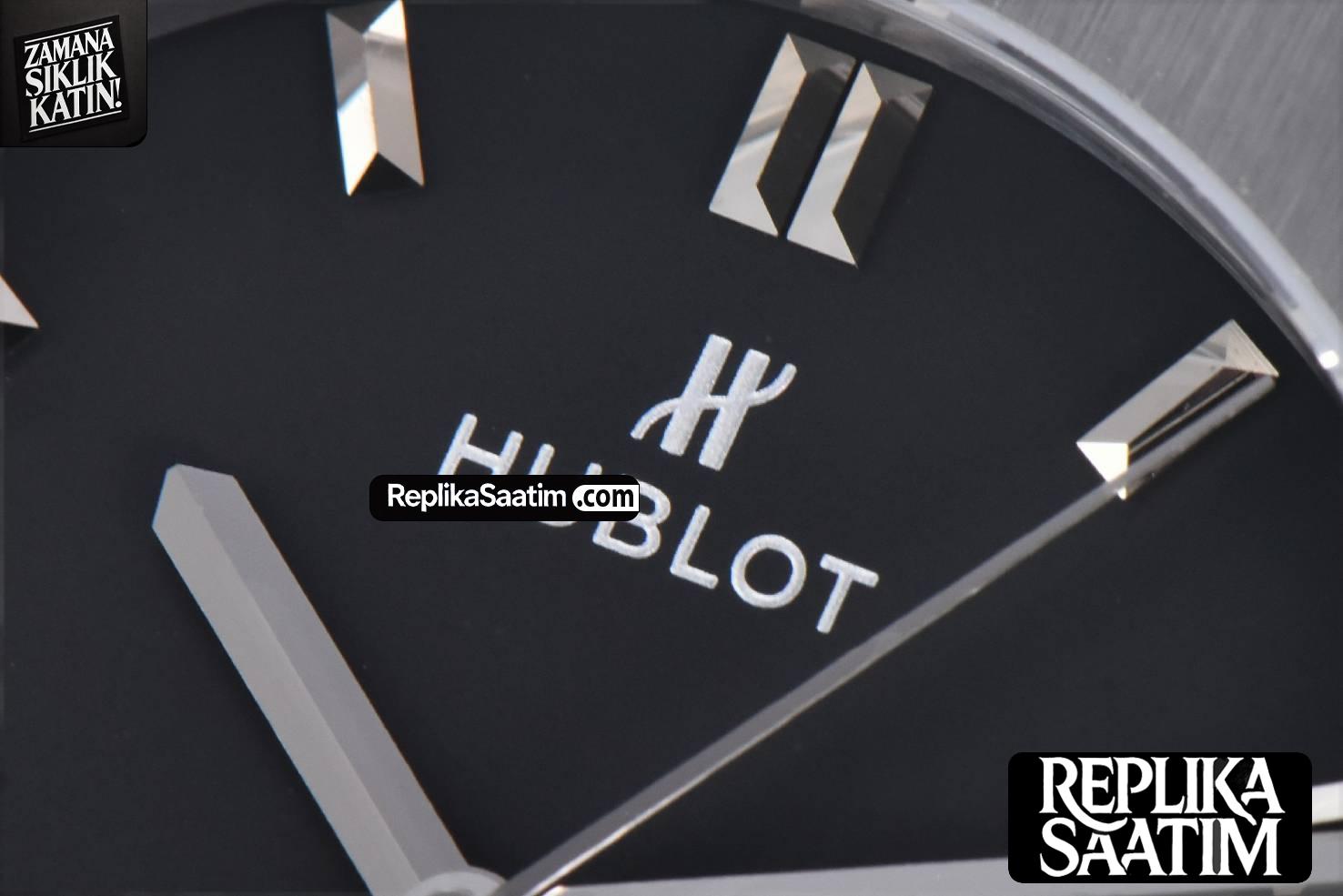 Classic Fusion 42mm SS JJ+F Gray Dial Black Rubber Strap A1110 -05