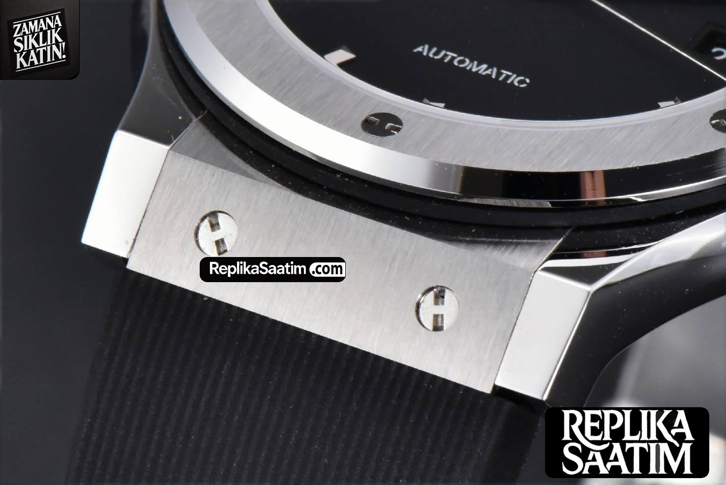 Classic Fusion 42mm SS JJ+F Gray Dial Black Rubber Strap A1110 -09