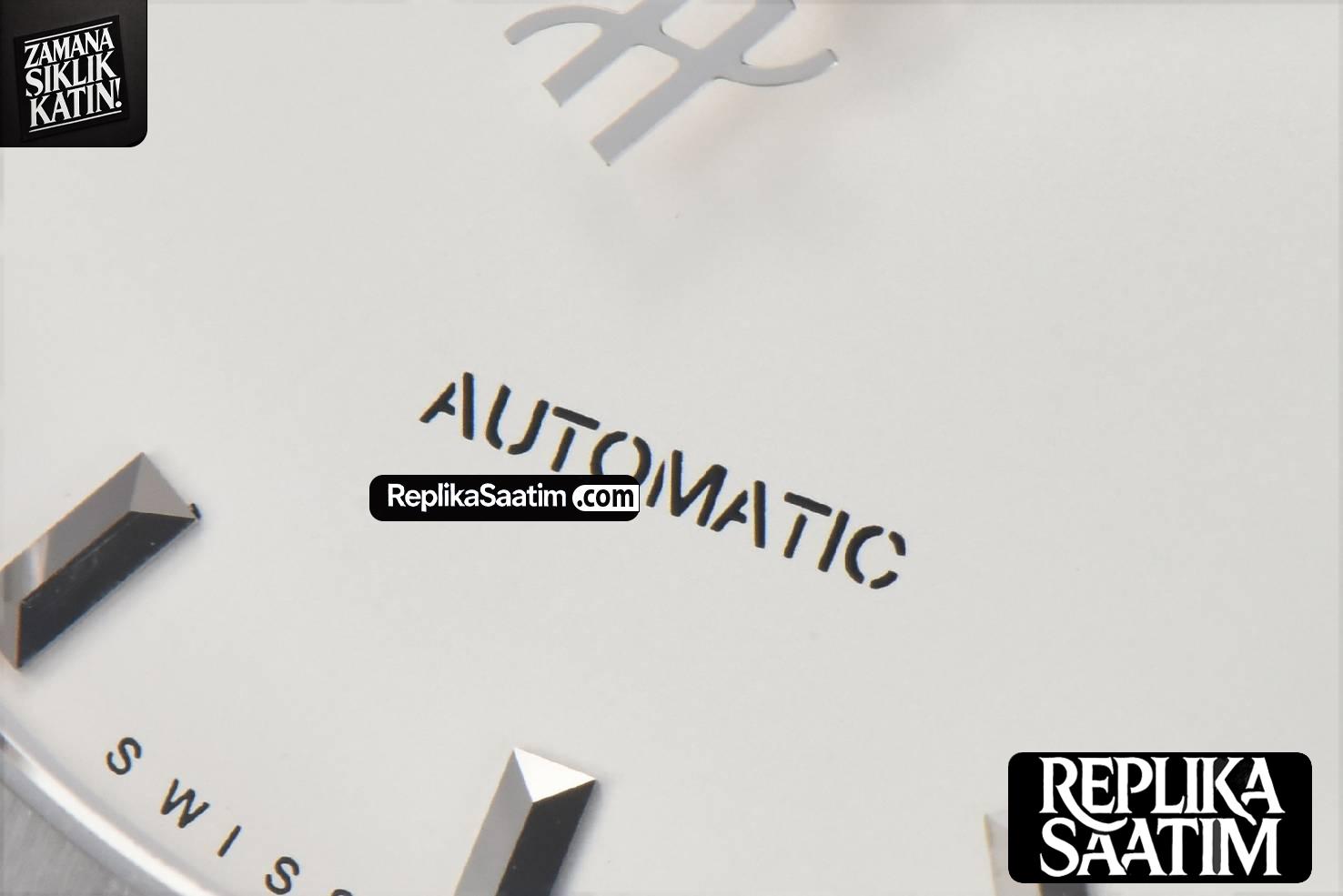Classic Fusion 42mm SS JJ+F White Dial Black Leather Strap A1110 -05