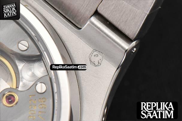 Nautilus 5740 40mm TWF Black Dial SS Bracelet A240 -24