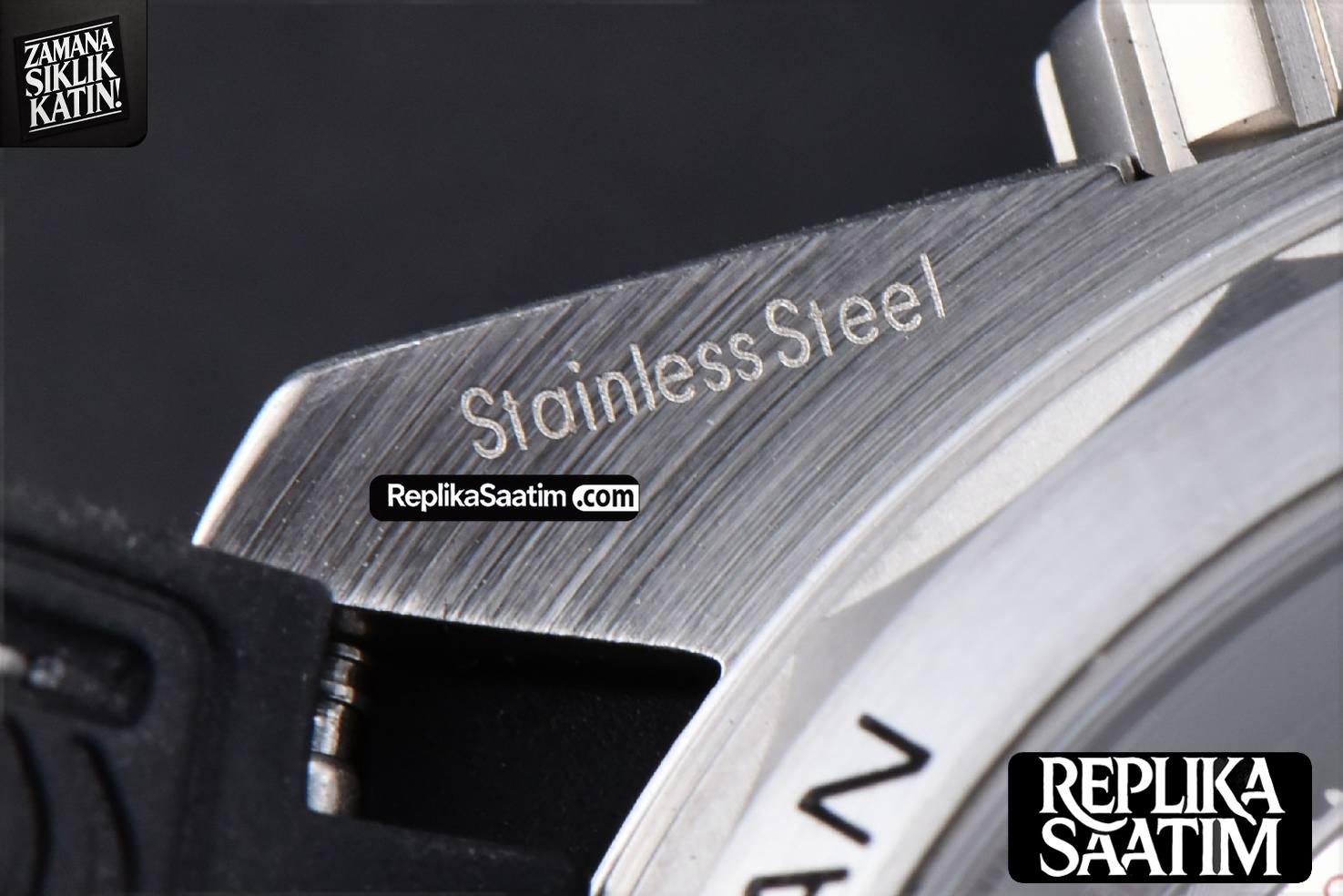 Planet Ocean 43.5mm VSF  Black Black Dial Rubber Strap A8900 -17