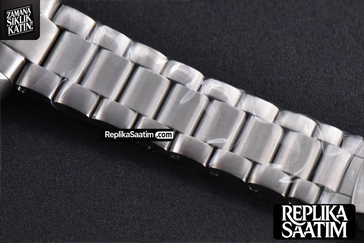 Planet Ocean 600m 42mm VSF Black Dial SS Bracelet A8500 -25