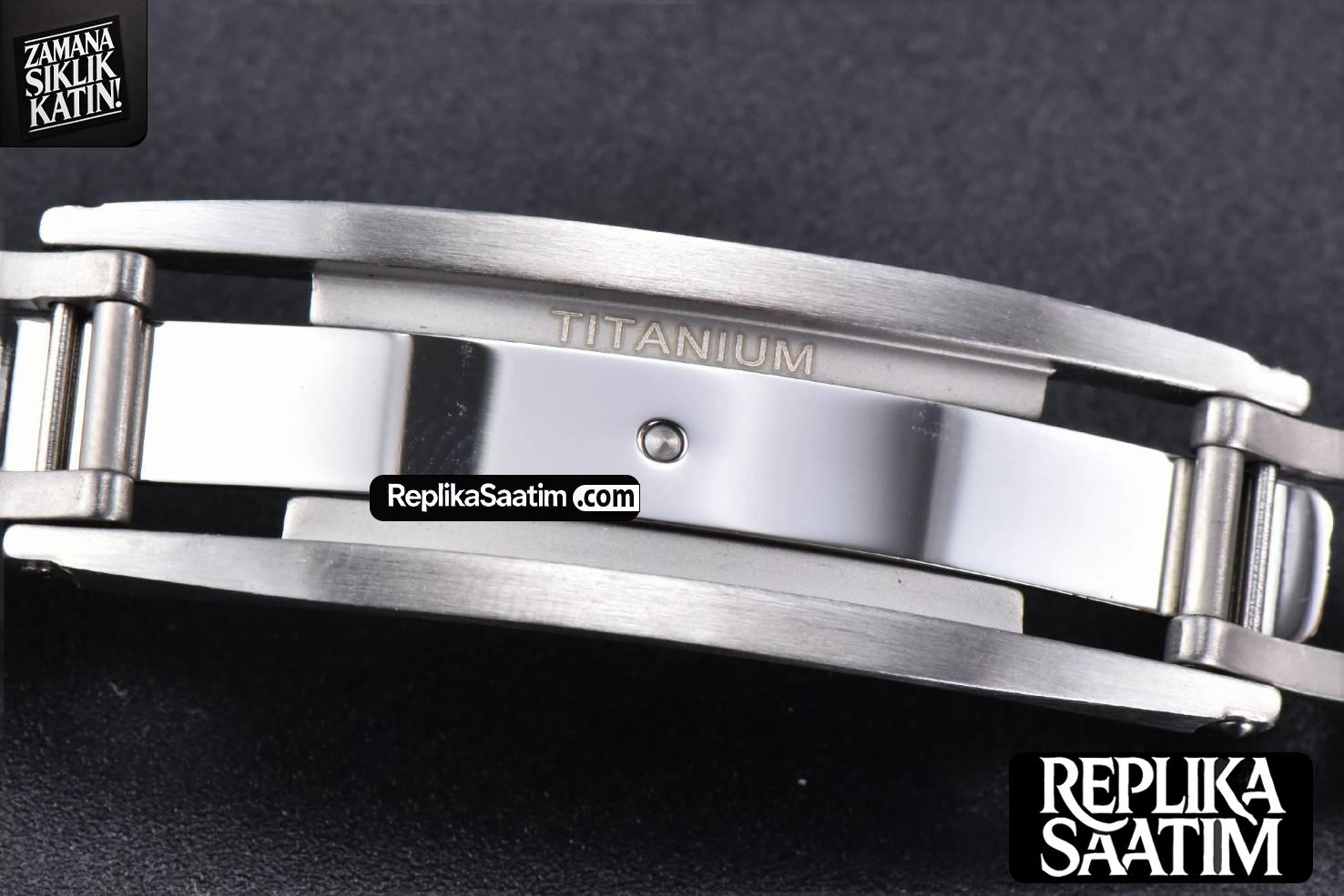 RM035-02 42mm Black Forged Carbon T+F Skeleton Dial Red Crown Black Rubber Strap RMUL2 -33