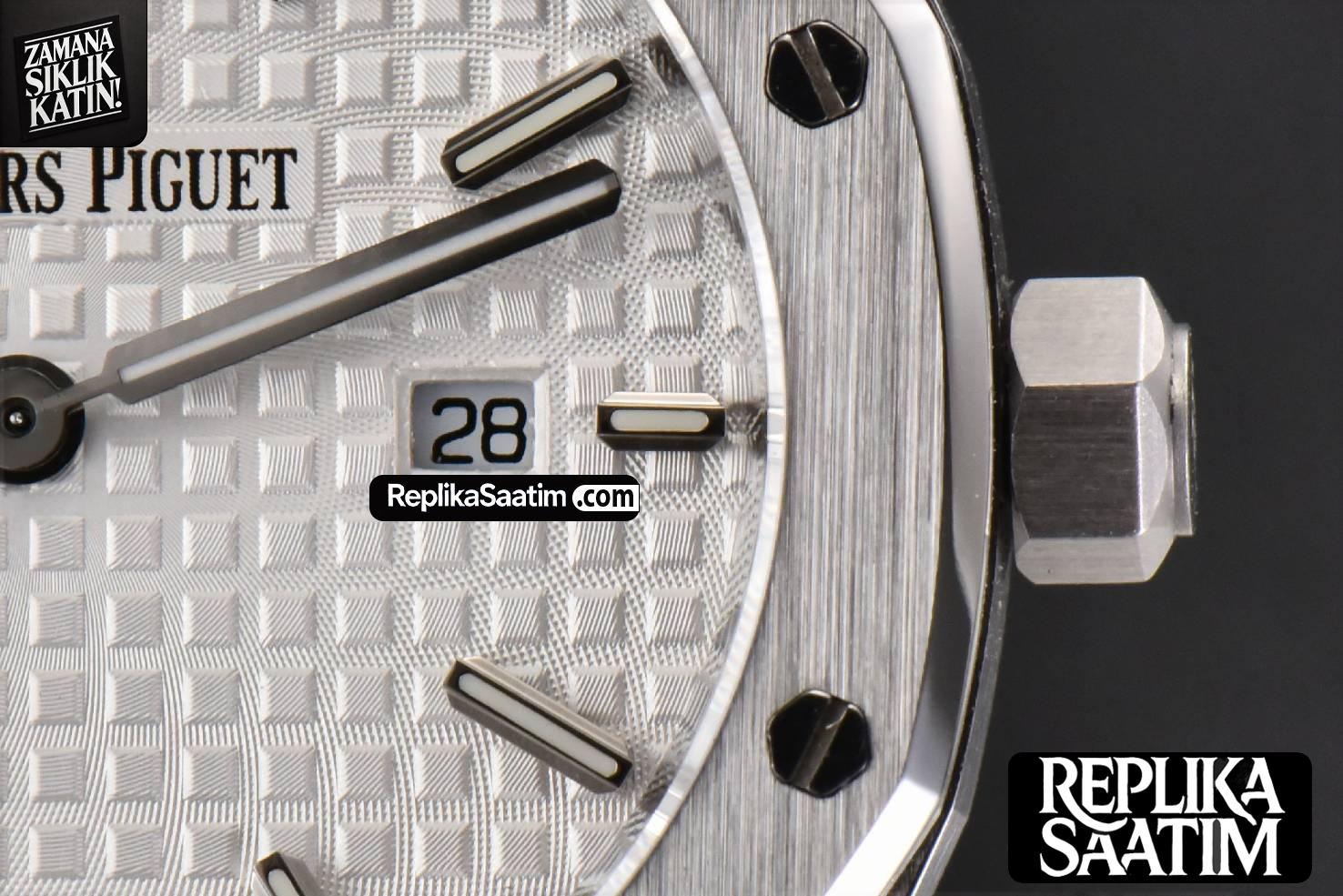 Royal Oak Ladies 33mm 8F White Dial SS Bracelet Swiss Quartz -12