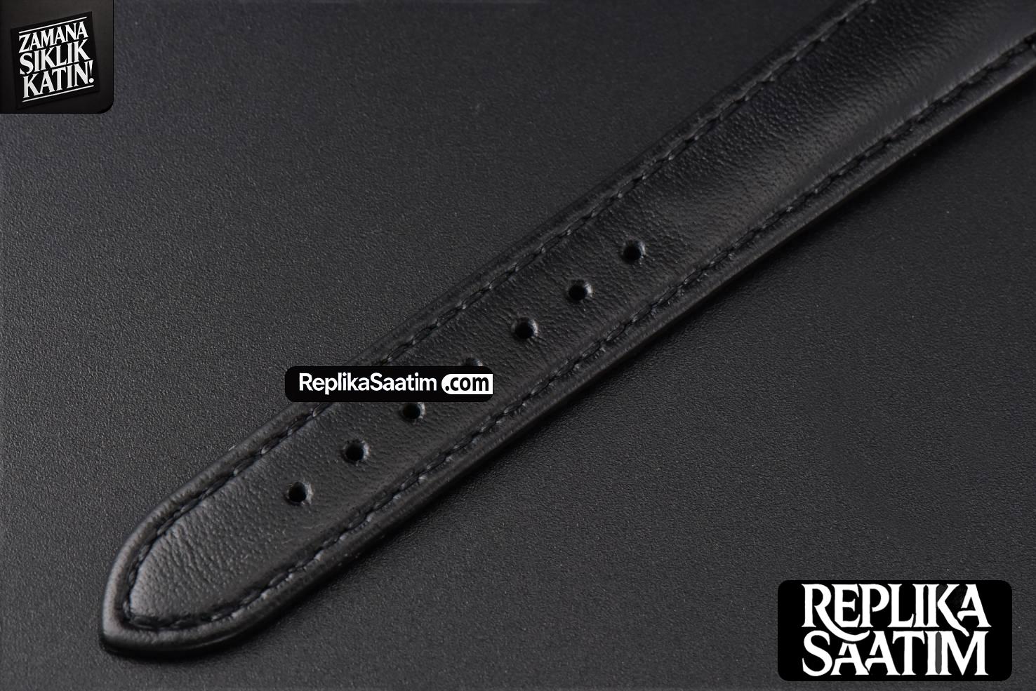 Tank Must Large 33.7×25.5mm K11F White Dial Black Smooth Strap Quartz -20
