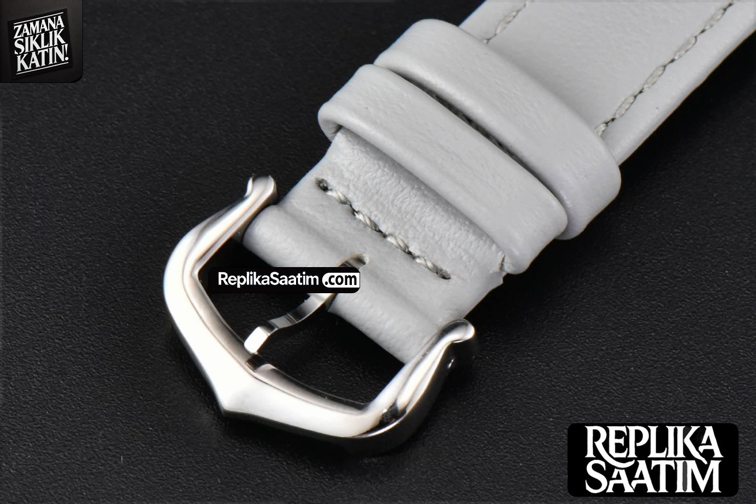 Tank Must Small 29.5×22mm K11F White Dial Gray Smooth Calf Strap Quartz -20
