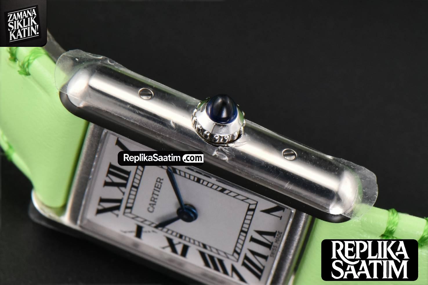 Tank Must Small 29.5×22mm K11F White Dial Green Smooth Calf Strap Quartz -11